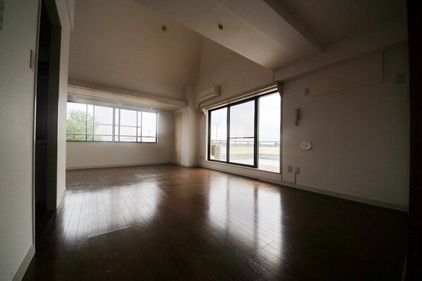 ヴィラ栄和の物件内観写真